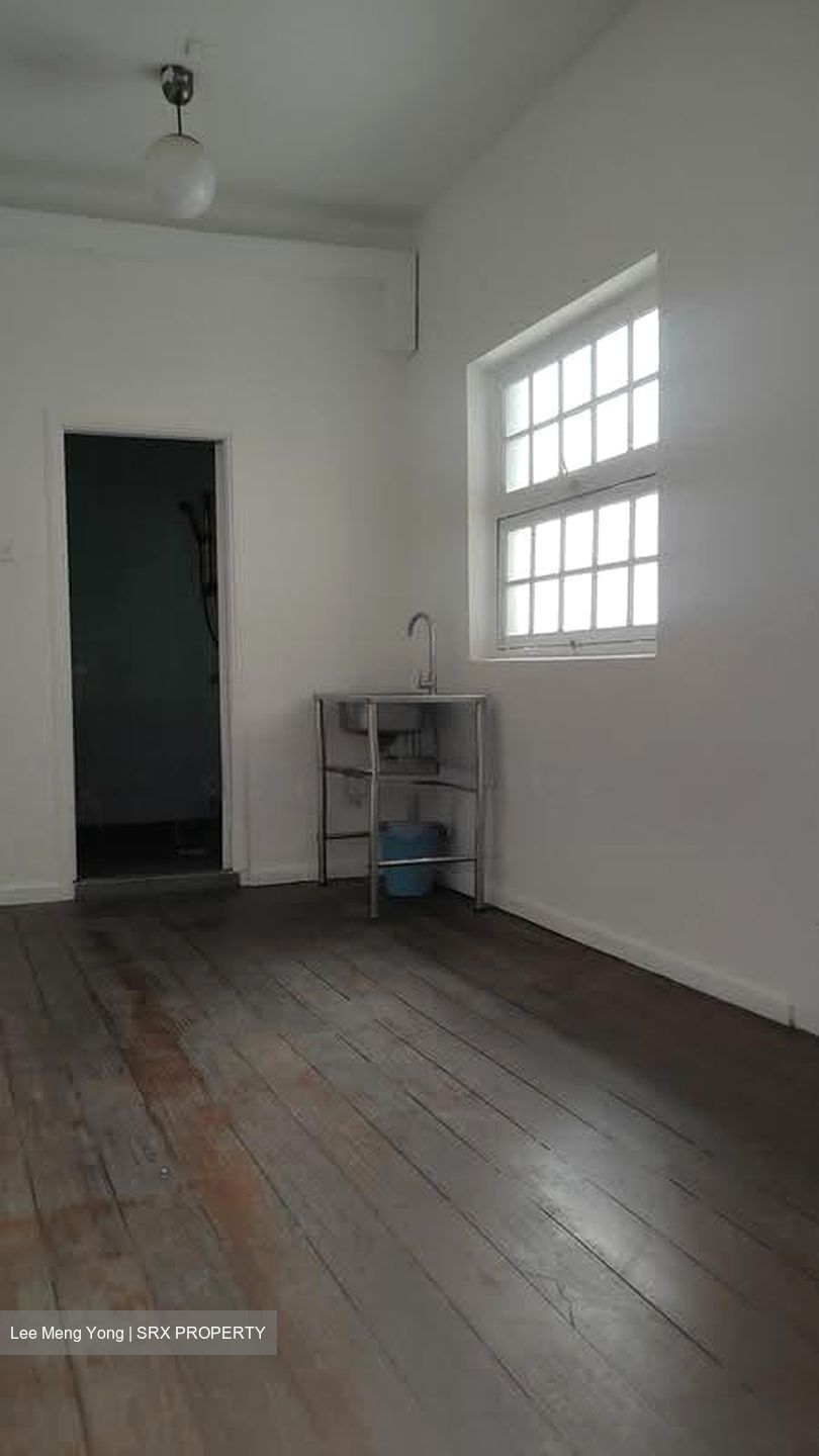 South Bridge Road (D1), Office #636785501